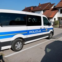 Policija i USKOK tijekom pretresa kuće Josipa Šarića