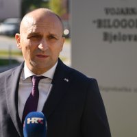 Ivan Anušić u vojarni Bilogora