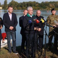 Tomo Medved i Zoran Đuroković na sjednici Stožera civilne zaštite Osječko-baranjske županije