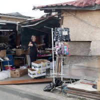 ZET-ov autobus bez vozača zabio se u štand na tržnici Črnomerec