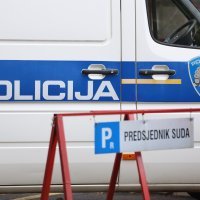Evakuiran je Županijski sud u Zagrebu nakon što su dobili dojavu o bombi.