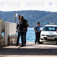 U Kaštel Kambelovcu ubijena jedna osoba, dvoje ranjenih 2020. godine