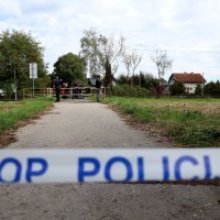 Zagreb: Policijski očevid u Buzinu gdje je vlak usmrtio maloljetnika