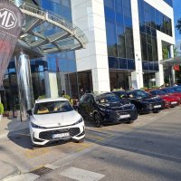 Predstavljeni MG3 Hybrid+ i MG HS