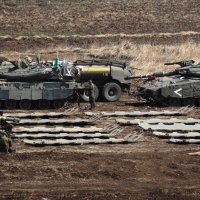 Izraelske snage gomilaju se na granici s Libanonom