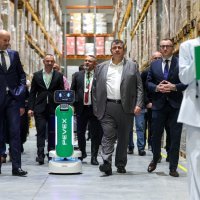 Otvorenje Pevexova skladišta na Jankomiru