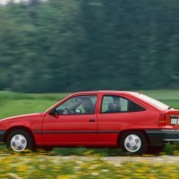 Opel Kadett E slavi 40. rođendan