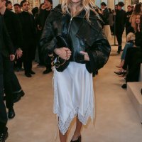 Prvi red do piste na Chloe reviji za jesen/zimu 2024.