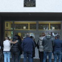 Prosvjed roditelja zbog problematičnog učenika ispred škole