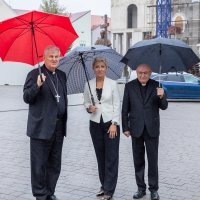 Srpska veleposlanica Jelena Milić kod sisačkog biskupa Košića