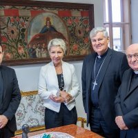 Srpska veleposlanica Jelena Milić kod sisačkog biskupa Košića