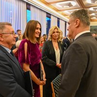 Zoran Milanović uručio odlikovanja