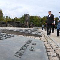 Zoran Milanović u Auschwitzu