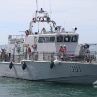 Plovila klase Acero naoružana su i automatskim topom kalibra 30 milimetara - Wikimedia Commons - Ratna mornarica Filipina