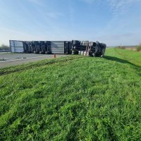 Prevrnuti kamion na autocesti A3