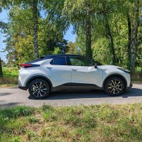 Toyota C-HR Plug-in 2.0 PHEV 5D E-CVT C-LUB Tech Bitone