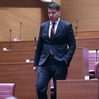 Sabor raspravlja o slanju vojnika u misije