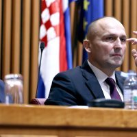 Ministar Anušić obrazlaže odluke o sudjelovanja pripadnika oružanih snaga u misijama