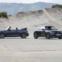 MINI John Cooper Works i MINI John Cooper Works Convertible