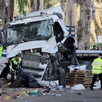 Kamionom se zabio u stanicu u Izraelu