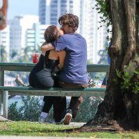 Cruz Beckham i Jackie Apostel