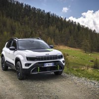 Jeep Avenger 4xe i The North Face Edition