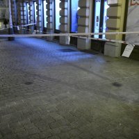 Odlomio se dio fasade na zgradi na Trgu bana Jelačića