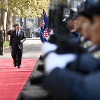 Zoran Milanović, sastanak s načelnikom Glavnog stožera OSRH i suradnicima