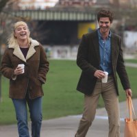 'We Live in Time' - Andrew Garfield i Florence Pugh
