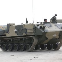 Amfibijsko oklopno vozilo Rakuška-M koje je nedavno dobilo sustav Nakidka