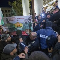 Prosvjed u Sofiji protiv predstave 'Oružje i čovjek'