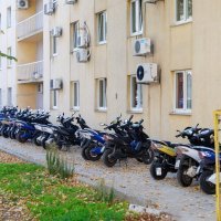 Hostel ispred kojeg su napadnuti strani radnici
