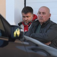 Istražitelji USKOK-a odvode poduzetnika Sašu Pozdera nakon pretresa