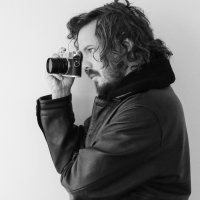 Alpine A110 S monokromatsko umjetničko remek-djelo Mathieua Cesara