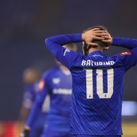 Navijači potjerali igrače Dinama u svlačionicu, Dinamo - Slaven Belupo, 6.12.2024.