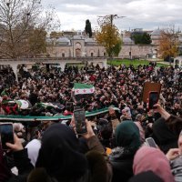 Građani Sirije slave pad Asada