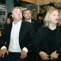 Zoran Milanović na otvorenju obnovljene knjižnice u Sisku