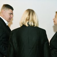 Zoran Milanović na otvorenju obnovljene knjižnice u Sisku