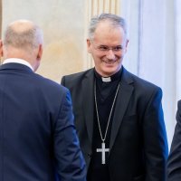 Sastanak članova Stalnog vijeća Hrvatske biskupske konferencije s premijerom Plenkovićem