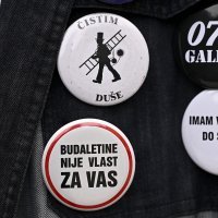 Prosvjed umirovljenika Protiv siromastva, korupcije i kriminala.