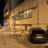 U Splitu zapaljen policijski auto