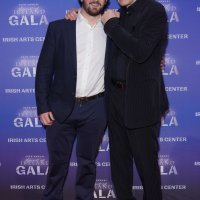 Liam Neeson sa sinom Danielom