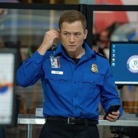 Taron Egerton u filmu 'Carry-On'