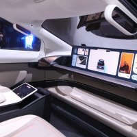 Robotaksi Verne Mate Rimca