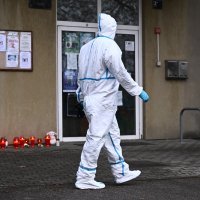 Forenzičari provode očevid u Prečkom nakon napada nožem