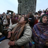 Tisuće ljudi u Stonehengeu proslavile zimski solsticij