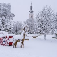 Jak vjetar i snijeg u Otočcu koji i dalje pada
