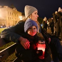 Okupljanje sudionika mirnog mimohoda Za sigurnu školu