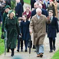 Kraljica Camilla, kralj Charles III, Kate Middleton, Princ William, Princeza s Charlotte, prinčevi George i Louis (2)