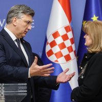 Izjave nakon sastanka premijera i sindikata